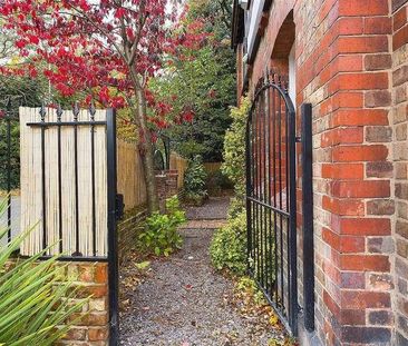 Knutsford Road, Warrington, WA4 - Photo 5