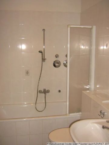 Tolle 3-Raum Wohnung mit Badewanne und Balkon in Löbtau !!! - Foto 4