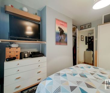 Manor Park Parade - Photo 2