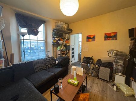 Deptford Broadway, London - Photo 4