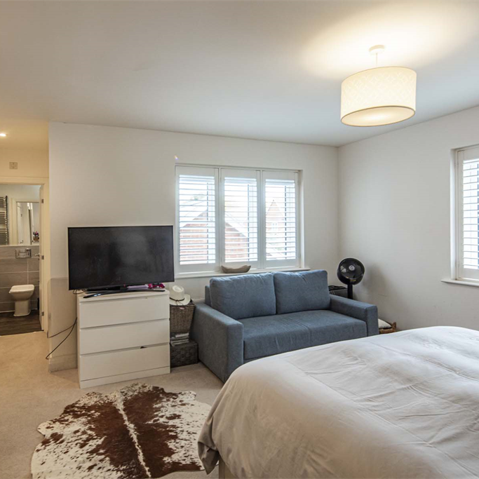 4 bedroom detached house to rent - Photo 1