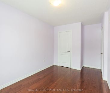 914 Castlemore Avenue - Photo 3