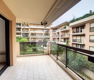 Location Appartement 2 pièces 48m² CANNES 06400 - Photo 5