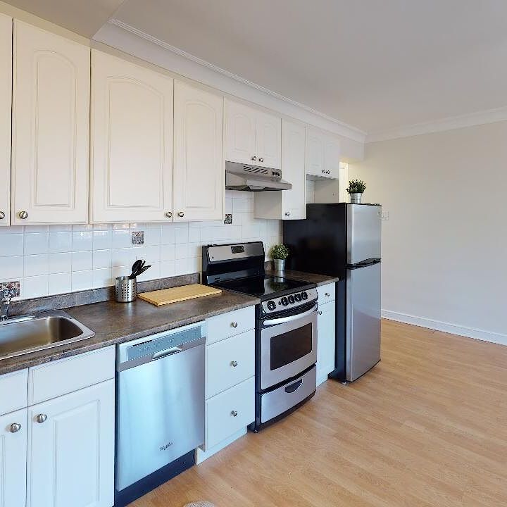 45 Somerset St. W, Centretown, Ottawa, ON - Photo 1