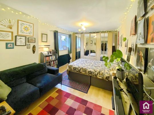 3 bedroom terraced house to rent - Photo 1