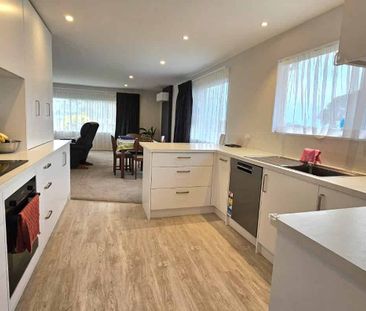 Whalers Gate - 3 Bedrooms - Photo 4