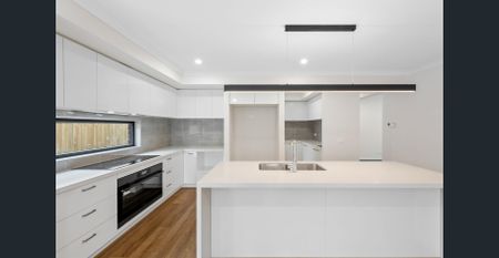 A brand new level of luxury living - ready for you to call home. - Photo 5