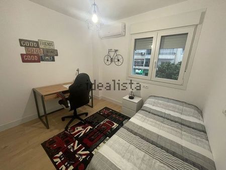 Alquiler de piso en Avenida San Sebastián - Photo 4