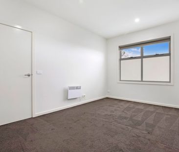 The pick of Pascoe Vale! - Photo 1