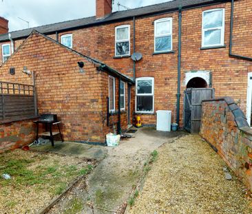 Two Bedroom House - Peel Street, Lincoln - Photo 2