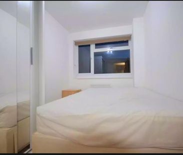 3 Bed Flat, Talisman Way, HA9 - Photo 5