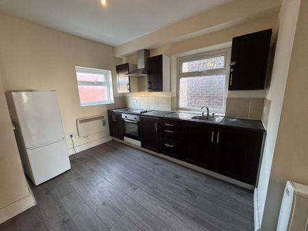 44c Market Street,Eastleigh - Photo 4