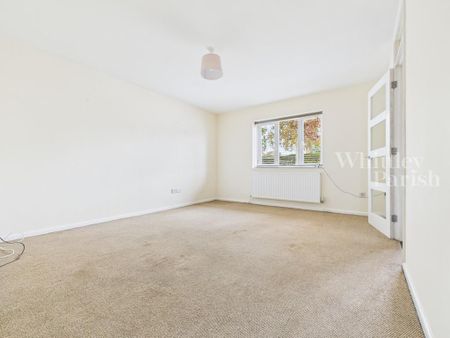 2 bedroom ground floor flat to rent - Photo 5
