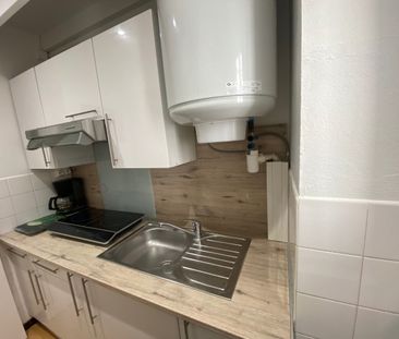 Location Appartement 1 pièce 22m² - Photo 5