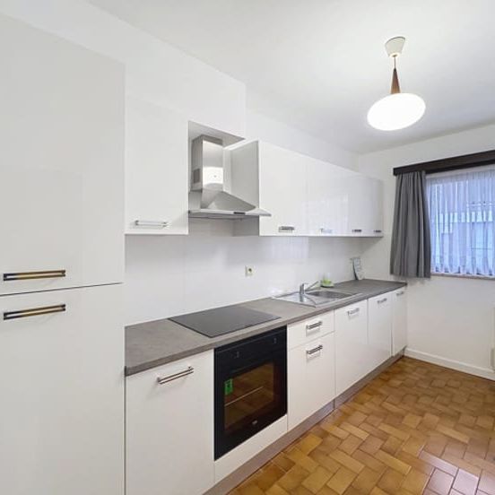 Appartement te huur - Photo 1