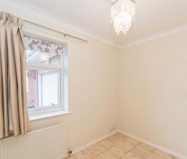 3 bedroom bungalow to rent - Photo 3