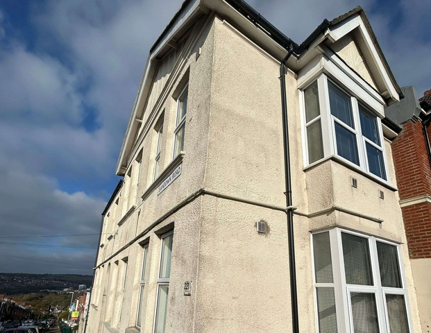 Elm Grove Room 4 - Photo 1