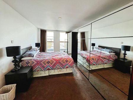 2 bedroom flat to rent - Photo 5