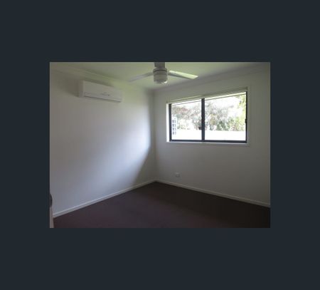 2/6 Lyam Place, Eimeo, Qld 4740 - Photo 4