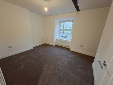 3 Bed Detached House, Church Street, S35 - Photo 5