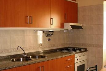 Alugo quarto Queluz