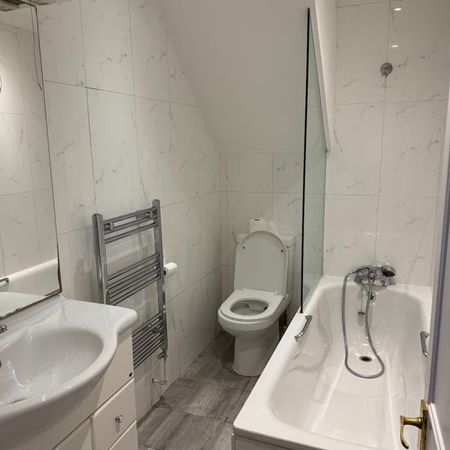 1 Bed Flat, Danbury Street, N1 - Photo 4