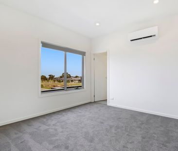 55 Chiltern Way, Wollert VIC 3750 - Townhouse For Rent | Domain - Photo 1