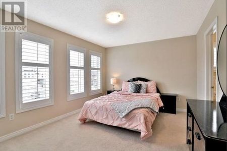 For Lease - 1383 Liverpool Street, Oakville, Ontario - Photo 4