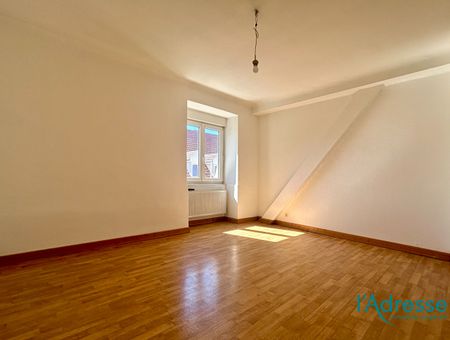 Location appartement 4 pièces, 77.30m², Ingersheim - Photo 2