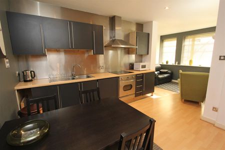 15 South Parade, Leeds City Centre, LS1 5PQ - Photo 4