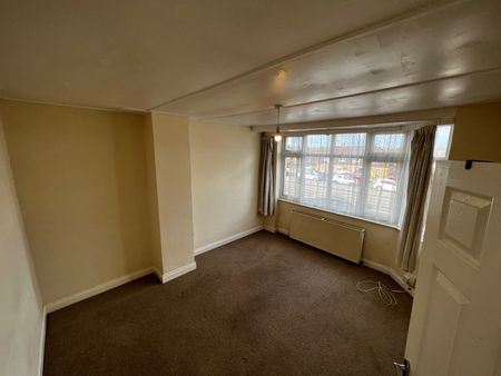 1 Bed Maisonette, Station Road, BS34 - Photo 5