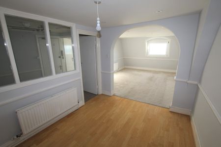 2 bed apartment to rent in Marina, St Leonards On Sea - Photo 4