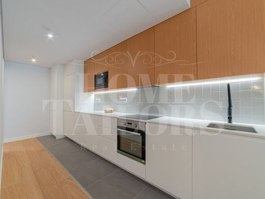 2 room luxury Apartment for rent in Lisbon - Photo 1