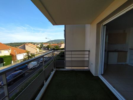 Location Appartement 3 pièces 65m² - Photo 4