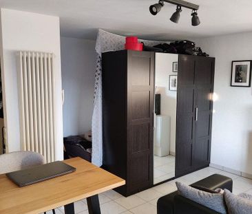 Pronájem bytu 1+1 • 40 m² bez realitky, Bádensko-Württembersko - Photo 2