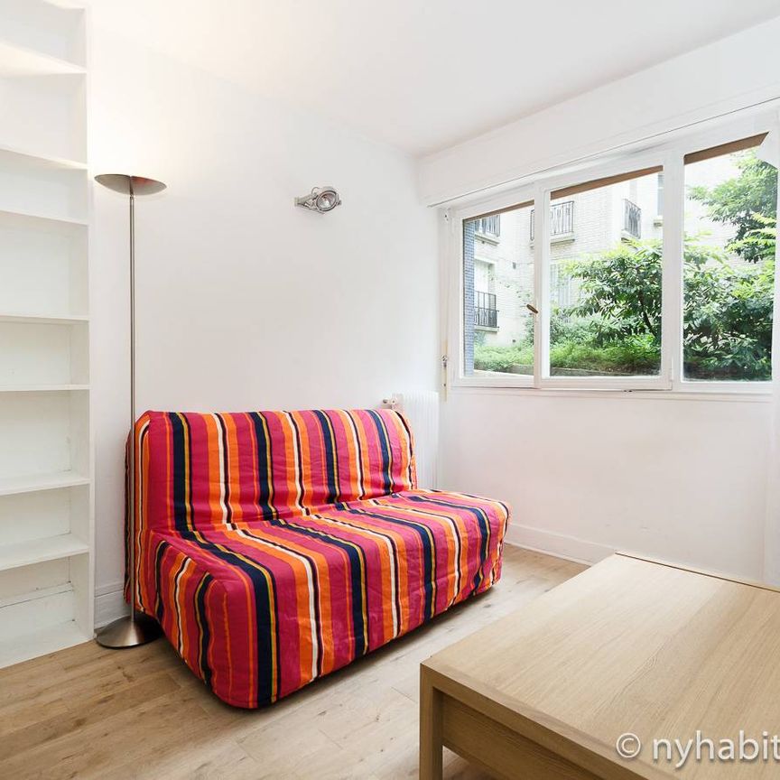 Logement à Paris, Location meublée - Photo 1