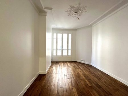 Rental Apartment Paris 18th - Photo 5