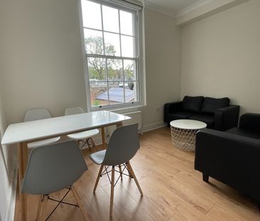 Room in a Shared Flat, Camden Road, NW1 - Photo 1