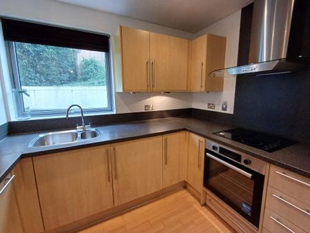 2 bedroom apartment to rent - Photo 3