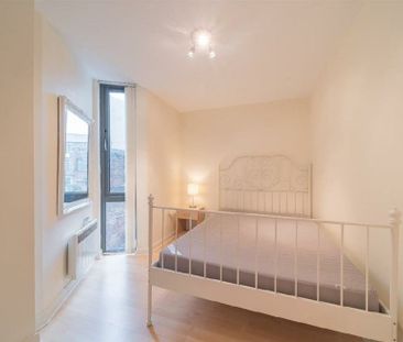 2 Bed Flat, Base, S1 - Photo 1