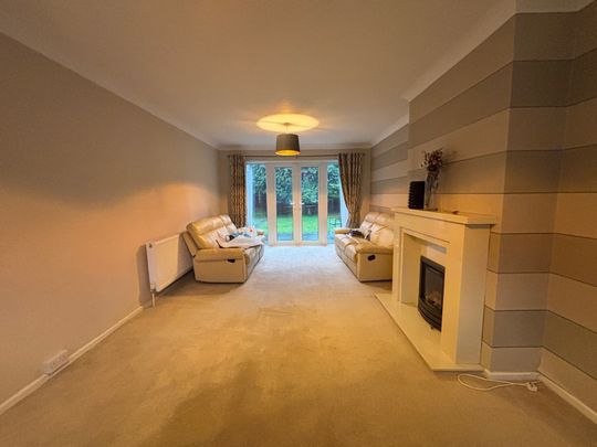 Wolverhampton Road, Oldbury - Photo 1