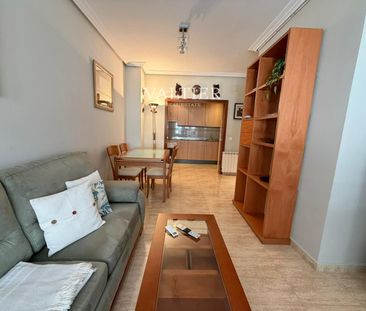 Piso de alquiler en De Muñoz Torrero, Universidad - Malasaña - Photo 2