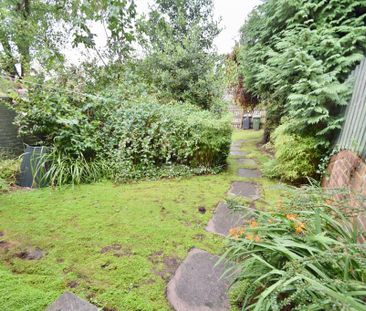 4 bedroom terraced house to rent - Photo 2