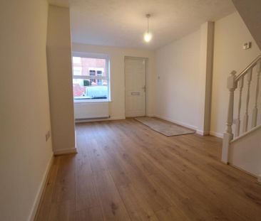 2 bedroom terraced house to rent - Photo 6