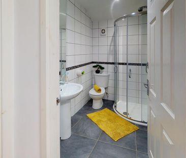 5 bedroom terraced house to rent - Photo 6