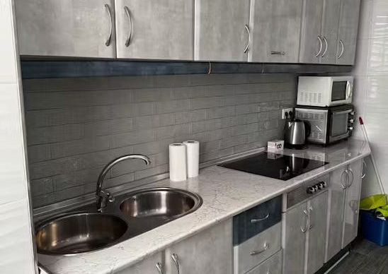 Calle Magistrado Salvador Barbera, Málaga, Andalusia 29010