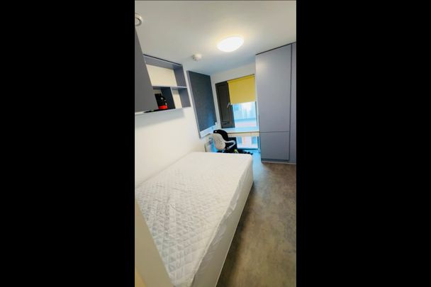 Room in a Shared Flat, Paradise St, CV1 - Photo 1