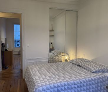 Location Appartement 2 pièces 35m² PARIS 13ème - Photo 2