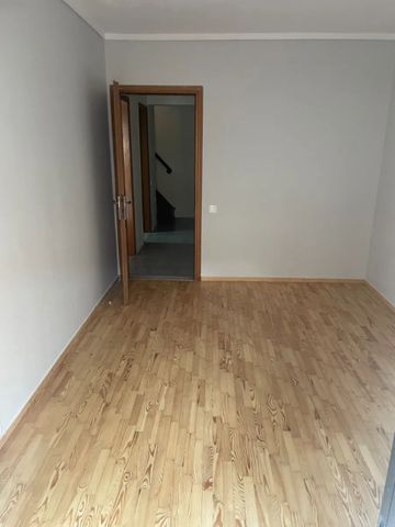 Διαμέρισμα για ενοικίαση Κέντρο (Καλαμαριά) - Photo 4