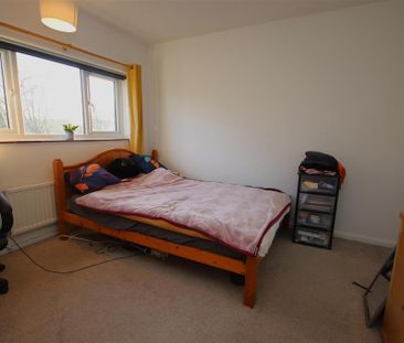 2 bedroom maisonette to rent - Photo 5